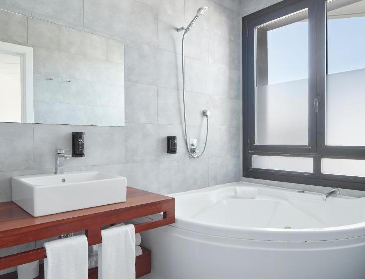 テラス付きデラックスルーム, & Thalasso Villa Antilla   Habitaciones Con Terraza   Thalasso Incluida