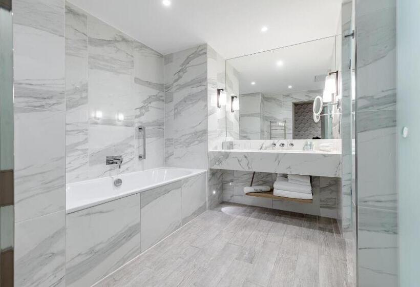 Президентский Люкс, Lodore Falls Hotel & Spa
