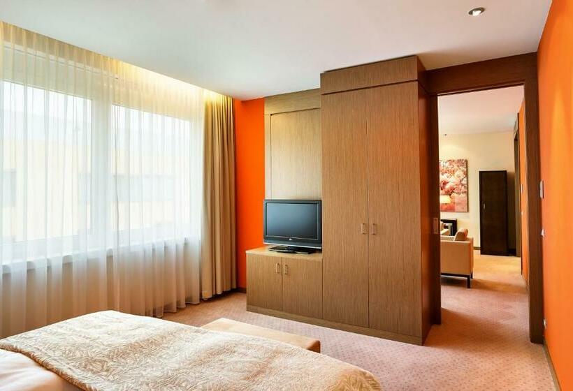 스위트, Austria Trend Hotel Savoyen Vienna   4 Stars Superior