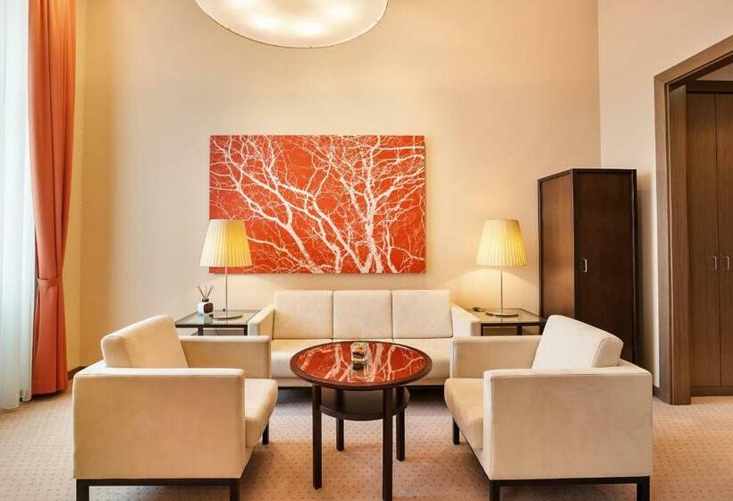 스위트, Austria Trend Hotel Savoyen Vienna   4 Stars Superior