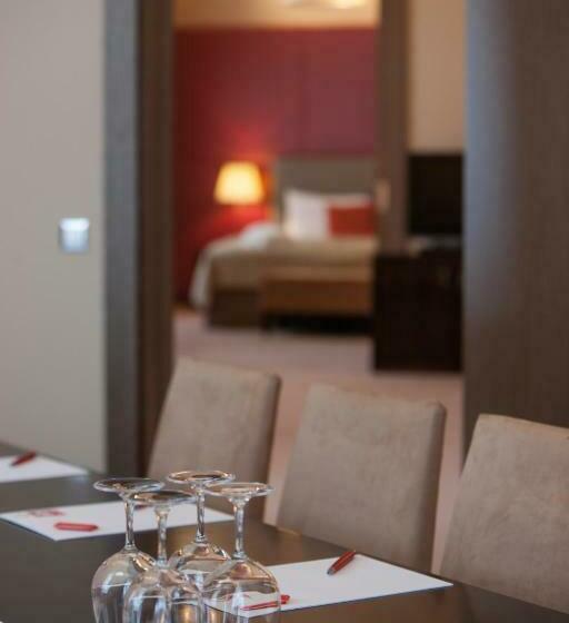 스위트, Austria Trend Hotel Savoyen Vienna   4 Stars Superior