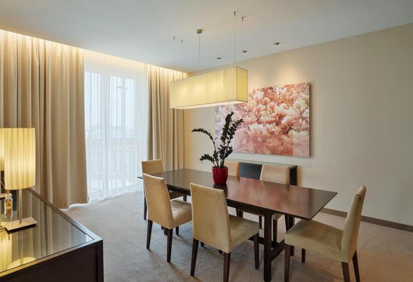 스위트, Austria Trend Hotel Savoyen Vienna   4 Stars Superior