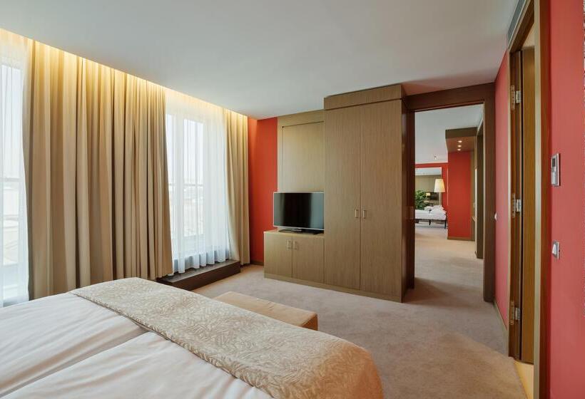 스위트, Austria Trend Hotel Savoyen Vienna   4 Stars Superior