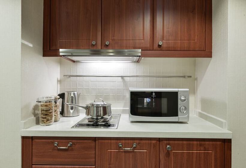اتاق لوکس, Centre Point Sukhumvit  Thong Lo
