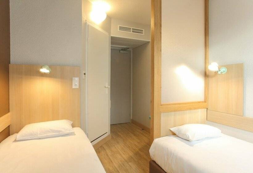 Habitació Estàndard, Reseda