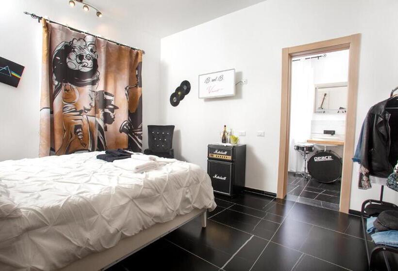 Номер Deluxe, Vincent House Boutique