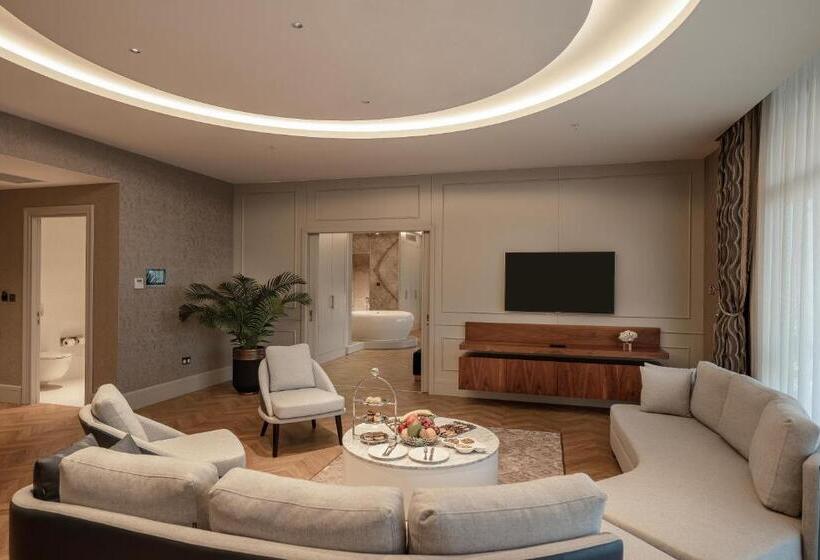 سوییت, Concorde Tower Hotel & Casino