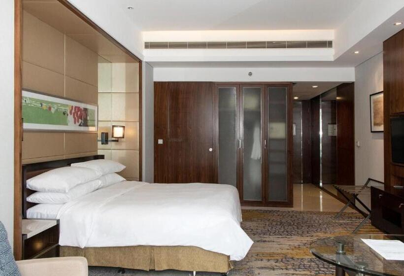 اتاق پرمیوم, Sheraton Grand Shanghai Pudong Hotel & Residences