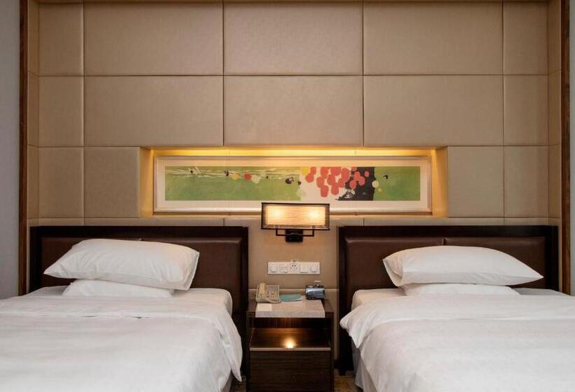 اتاق پرمیوم, Sheraton Grand Shanghai Pudong Hotel & Residences
