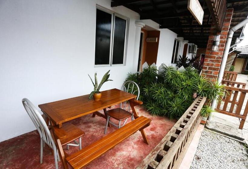 اتاق لوکس خانوادگی, Pondok Muara Chalet