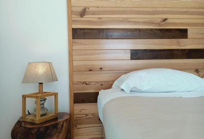 Номер Deluxe, Good Feeling Hostel & Guest House