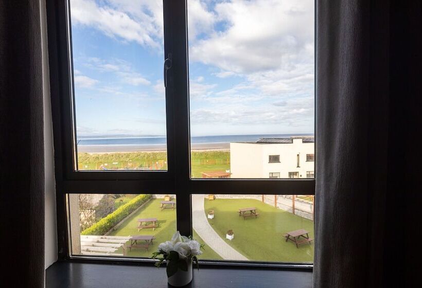 패밀리 룸, Ocean Sands Hotel