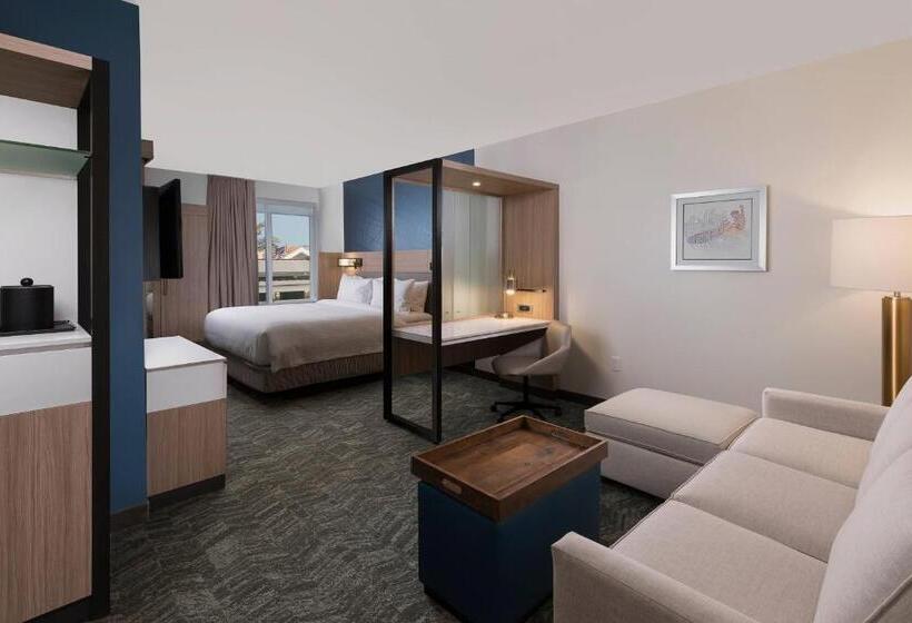 מיטת קינג בסוויטה, Springhill Suites By Marriott Amelia Island