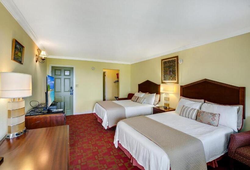 اتاق لوکس با چشم‌انداز دریا, Arawak Bay: Inn At Salt River