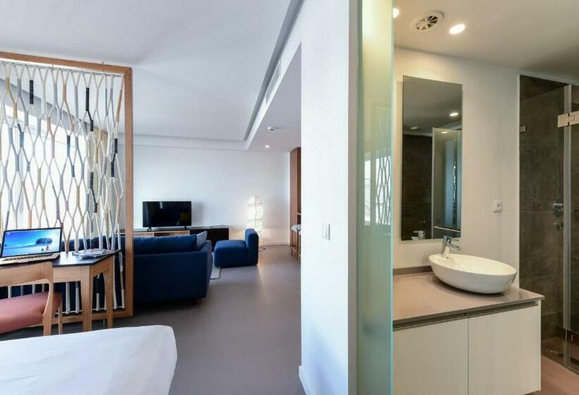 استودیوی استاندارد, Oscar Concept Apartments