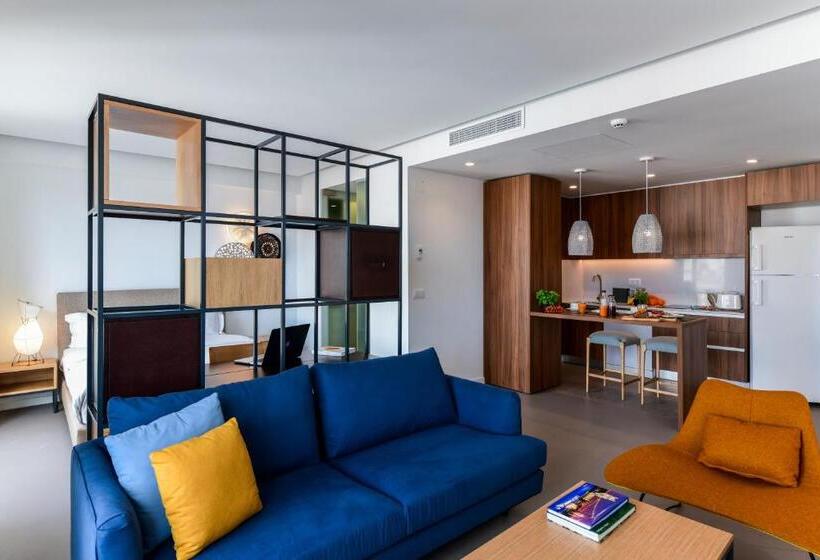 استودیوی استاندارد, Oscar Concept Apartments