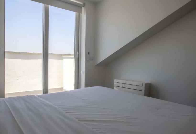 اتاق سوپریور, Oscar Concept Apartments