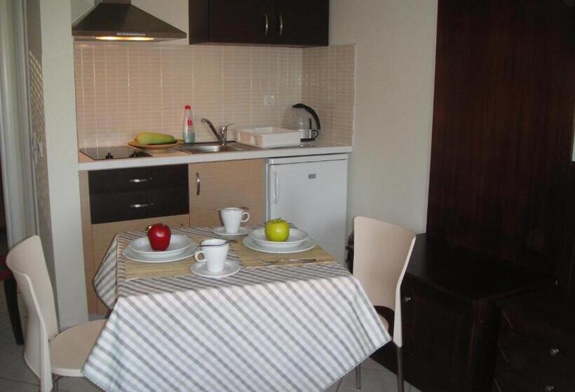 Студия Стандарт, Gera Bay Studios And Apartments