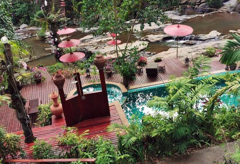 キャビン, Sukantara Cascade Resort And Spa