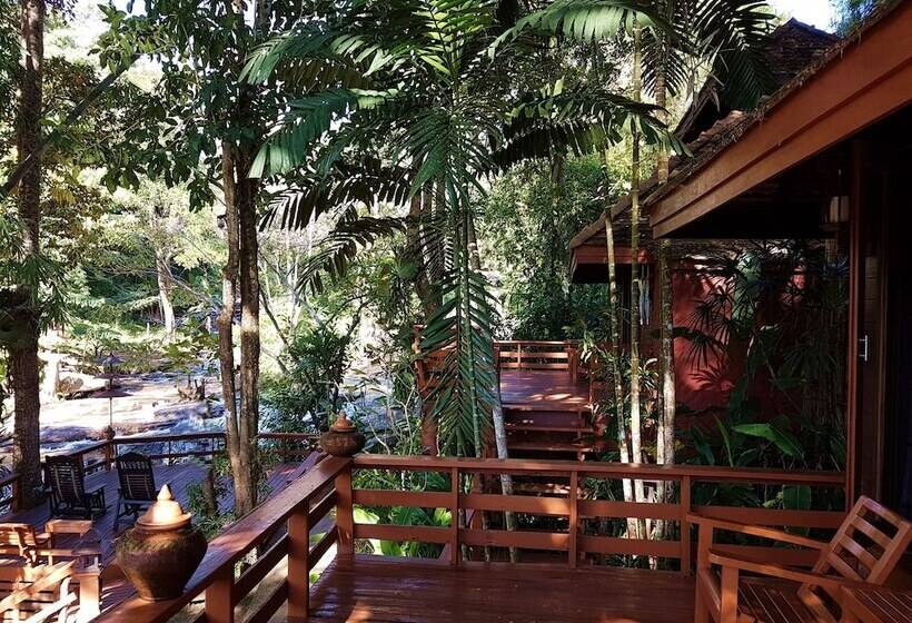 キャビン, Sukantara Cascade Resort And Spa