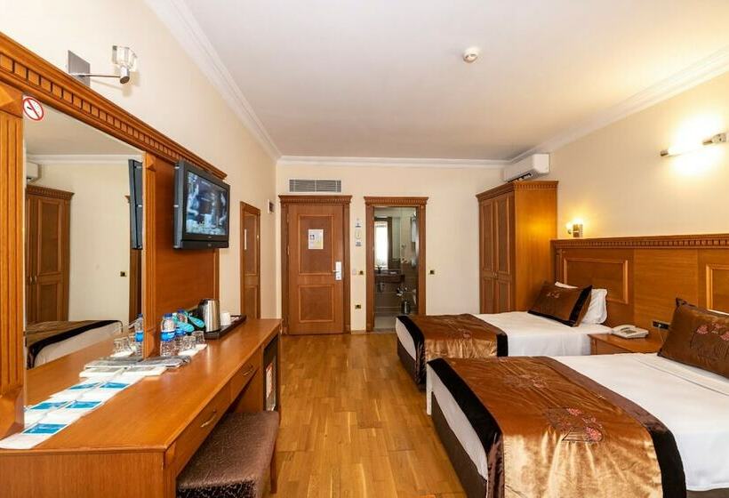 スタンダードトリプルルーム, The Byzantium Suites Hotel & Spa