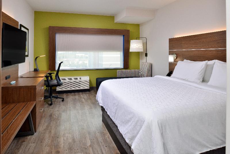 带大床的标准间, Holiday Inn Express Orlando   South Park, An Ihg