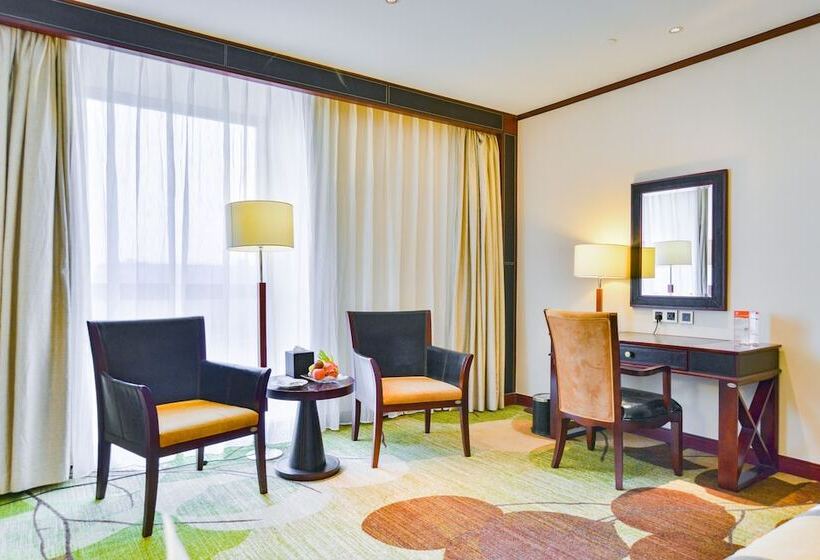 Номер Deluxe, Guangzhou Baiyun International Convention Center