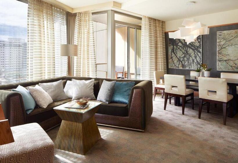 سوئیت با بالکن, Denny Park Hotel Seattle