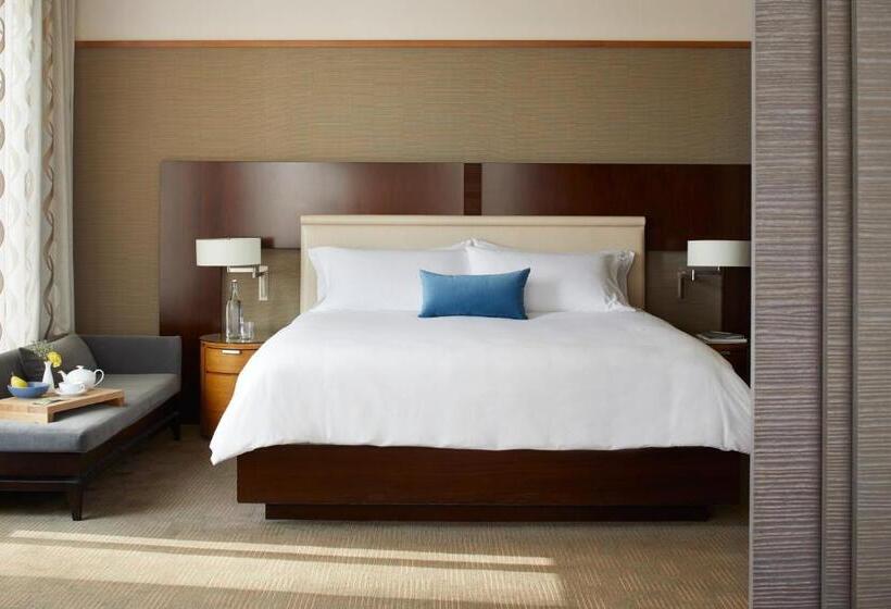 سوییت, Denny Park Hotel Seattle