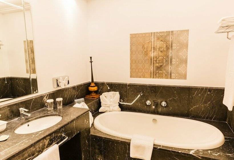 Cameră Basic, Estrella De Mar