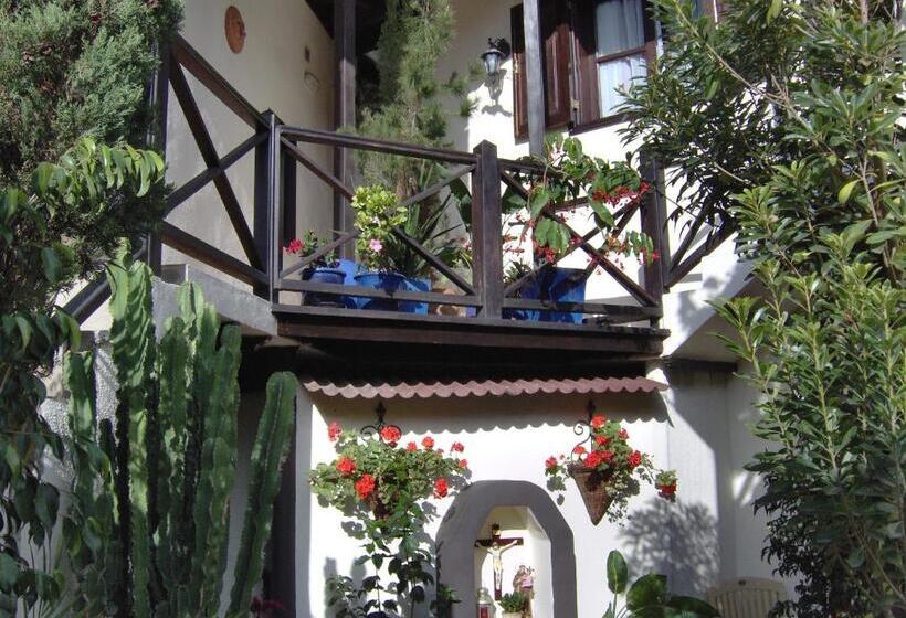 Апартаменты 1 Спальня с Террасой, Apartamentos Monasterio De San Antonio   Adults Only