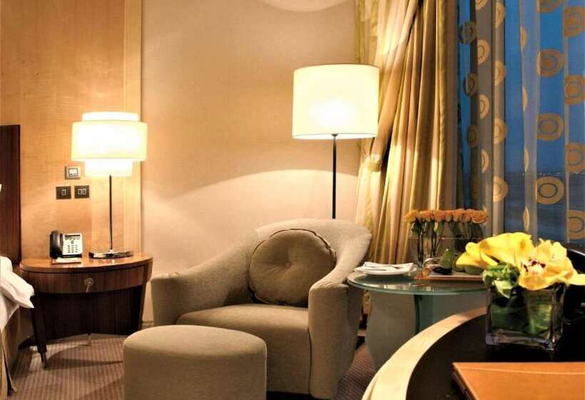Номер Deluxe, Mövenpick Hotel Al Khobar