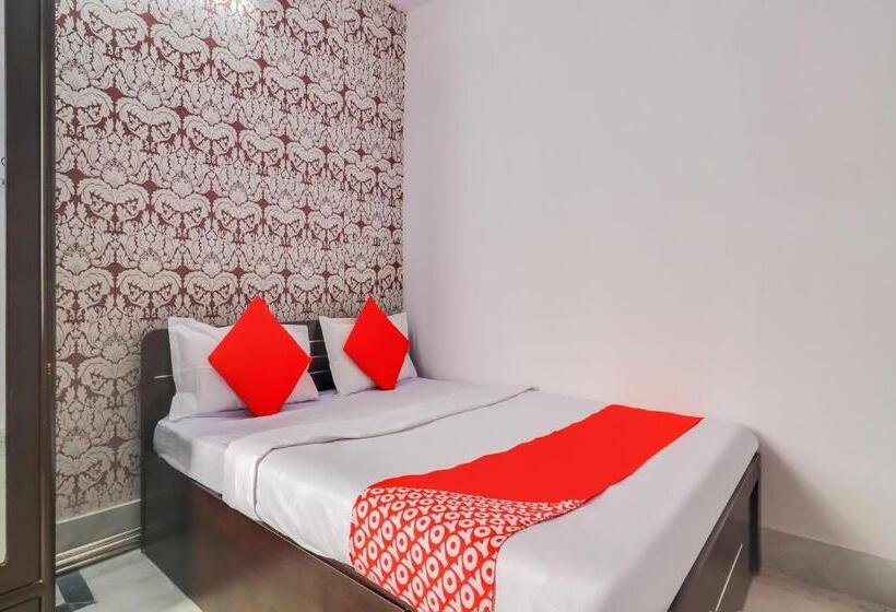 חדר סטנדרט, O Oxy Rudra Inn