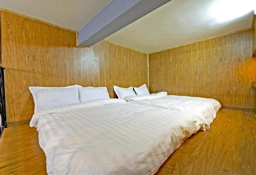 Familienzimmer, Csltdl & Coffee Sân Vườn Vương Bảo Long đà Lạt