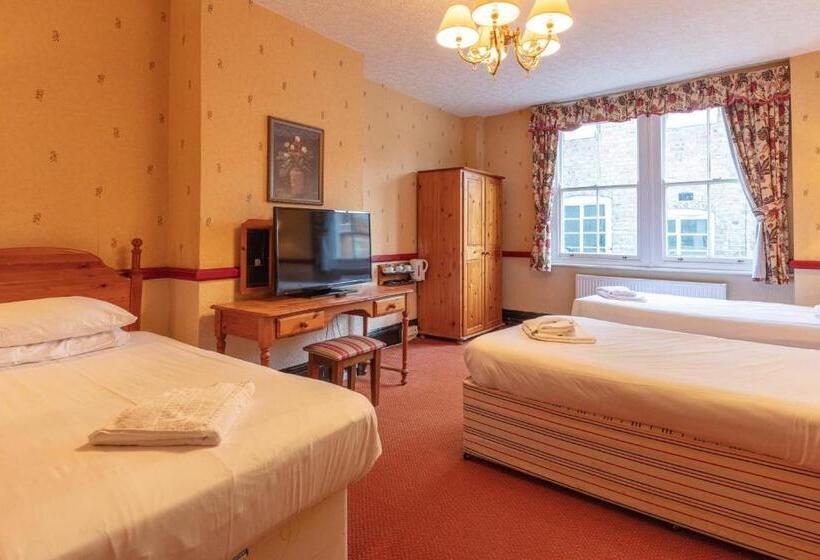 Номер Стандарт Трехместный, The New Inn By Roomsbooked