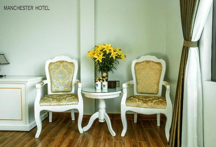 اتاق سه نفره دلوکس با چشم‌انداز دریا, Manchester Hotel Ha Long
