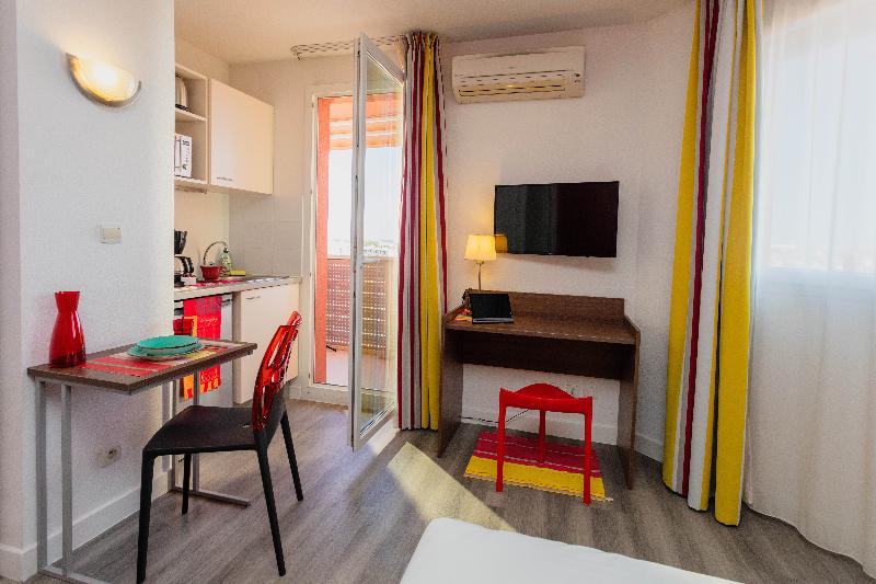 Студио Comfort, Appart Hôtel Mer & Golf City Perpignan Centre