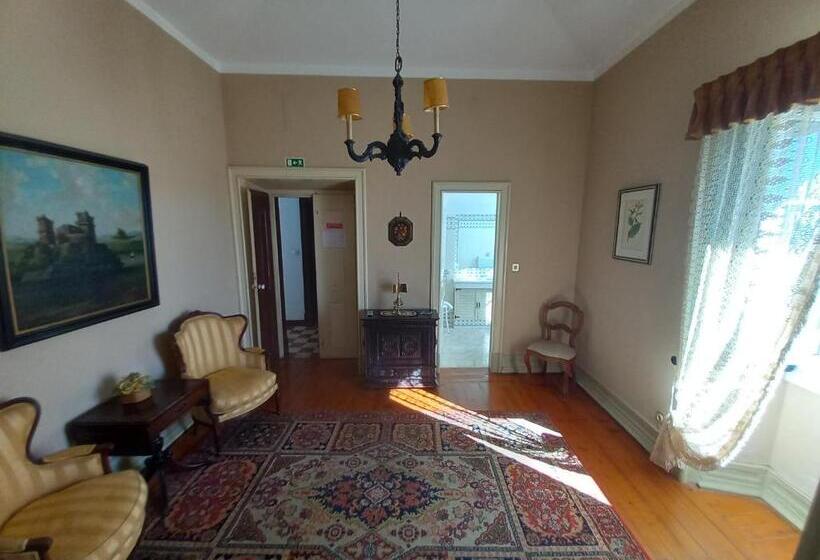 سوییت, Casa De S. Tiago