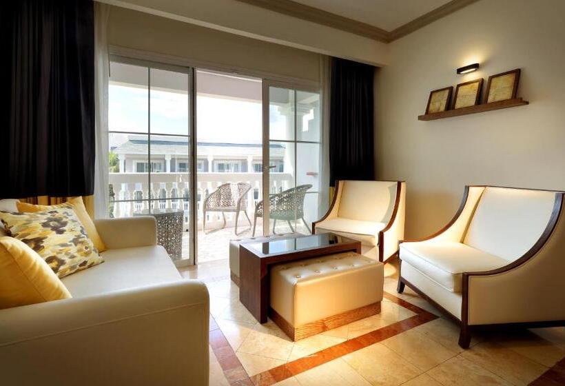 주니어 스위트, Grand Palladium Lady Hamilton Resort & Spa   All Inclusive