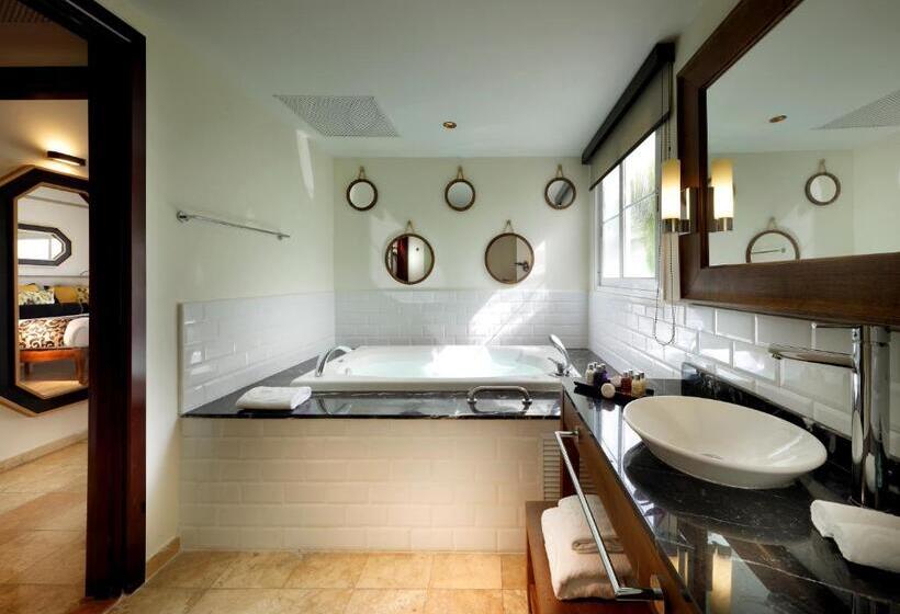 스위트, Grand Palladium Lady Hamilton Resort & Spa   All Inclusive