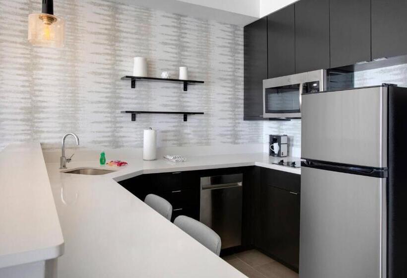 스탠다드 스튜디오 킹침대, Residence Inn Waco South