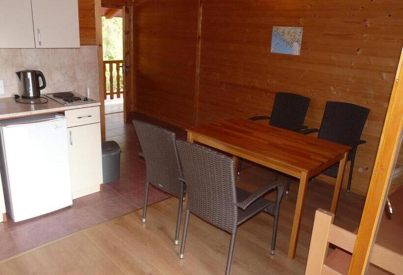 آپارتمان 1 خوابه با چشم‌انداز باغ, Guest House Jadran Pol