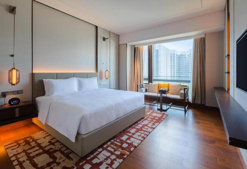 اتاق استاندارد با تخت بزرگ, Hualuxe Beijing Xinan
