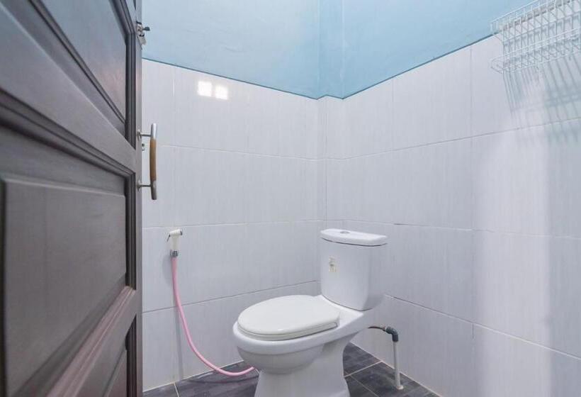 Номер Economy, Reddoorz Syariah Near Jalan Jakarta Samarinda