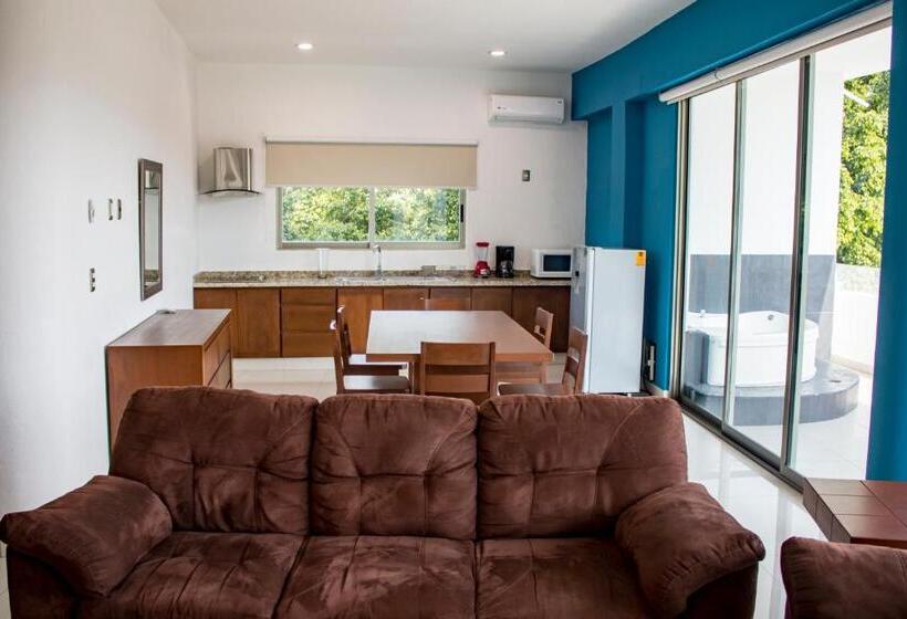 سوییت, La Loma Suites