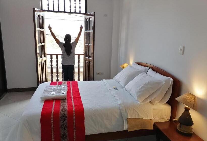 Номер Стандарт с Балконом, Chachapoyas Backpackers Hostal Boutique