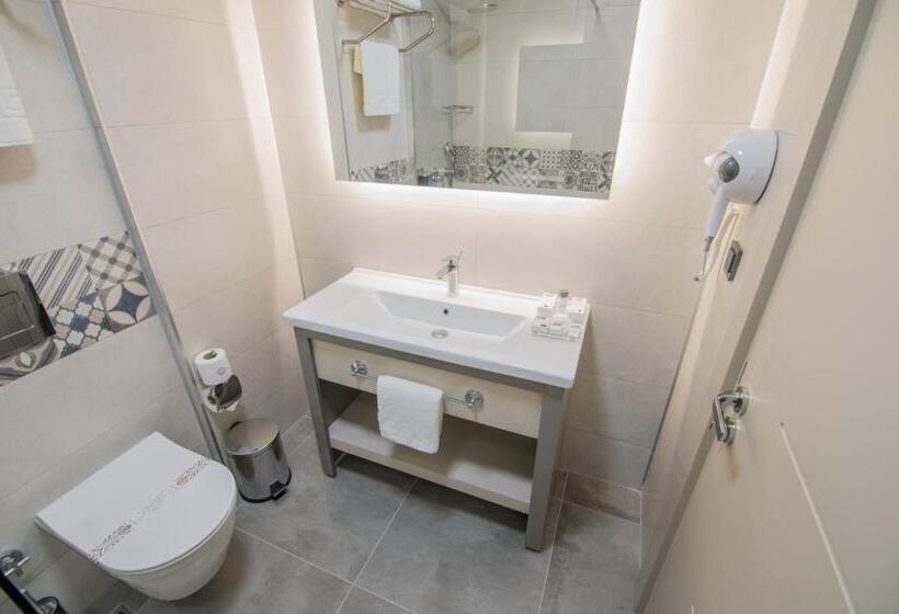 Номер Стандарт, Dovv Hotel Busıness