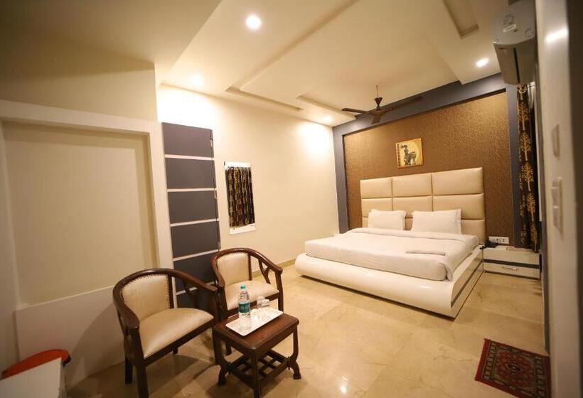 豪华房间, Royal Phoenix