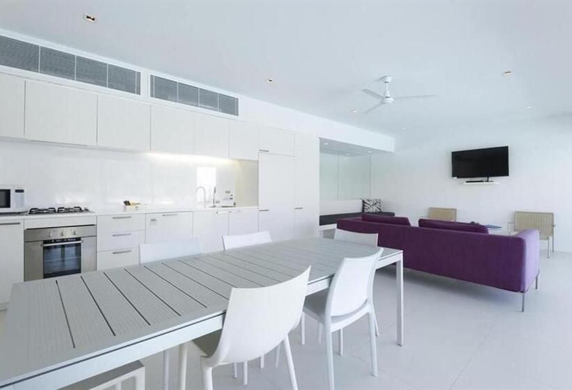 Апартаменты 3 Спальни Вид на Бассейн, Pool Resort Port Douglas