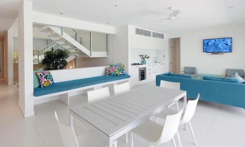 Апартаменты 3 Спальни, Pool Resort Port Douglas